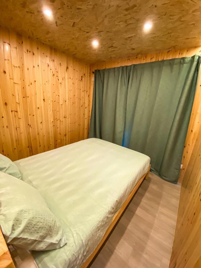 Rio Caldo Bungalow Pichoses Geres Camping מראה חיצוני תמונה