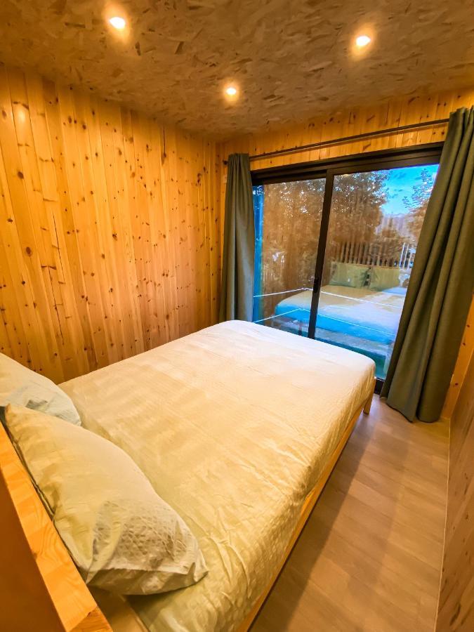 Rio Caldo Bungalow Pichoses Geres Camping מראה חיצוני תמונה